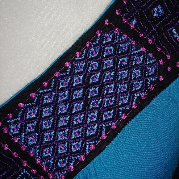 Maxi Dress by Soprano - Picture 4 of 9